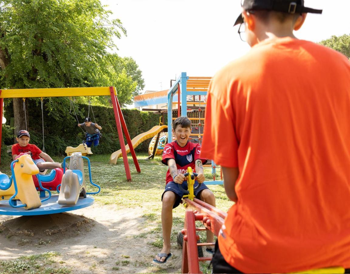 לידו די דנטה Camping Classe Village מראה חיצוני תמונה