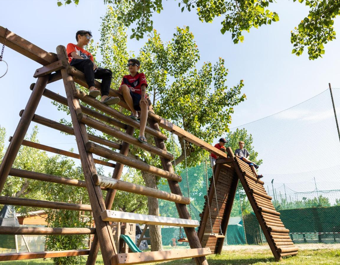 לידו די דנטה Camping Classe Village מראה חיצוני תמונה